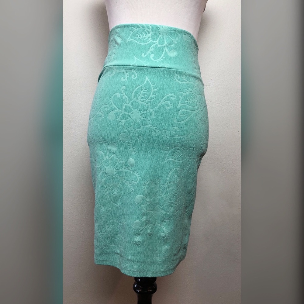 Pencil skirt